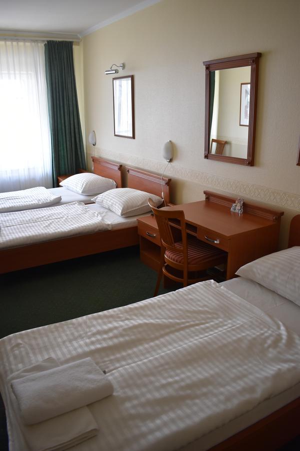 Paprika Panzio Bed & Breakfast Hegyeshalom Dış mekan fotoğraf